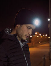 Elevate Life - Mighty LED Knit Beanie Black /Titelbild